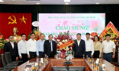 Lãnh đạo Ban Tổ chức Trung ương chúc mừng các học viện nhân ngày Nhà giáo Việt Nam 20-11